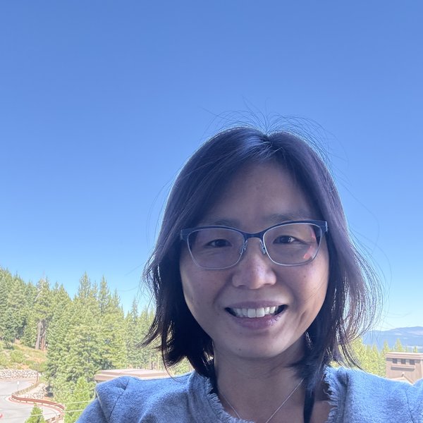 Vicky Hsieh, Financial Reviewer of Simonds Elementary PTA